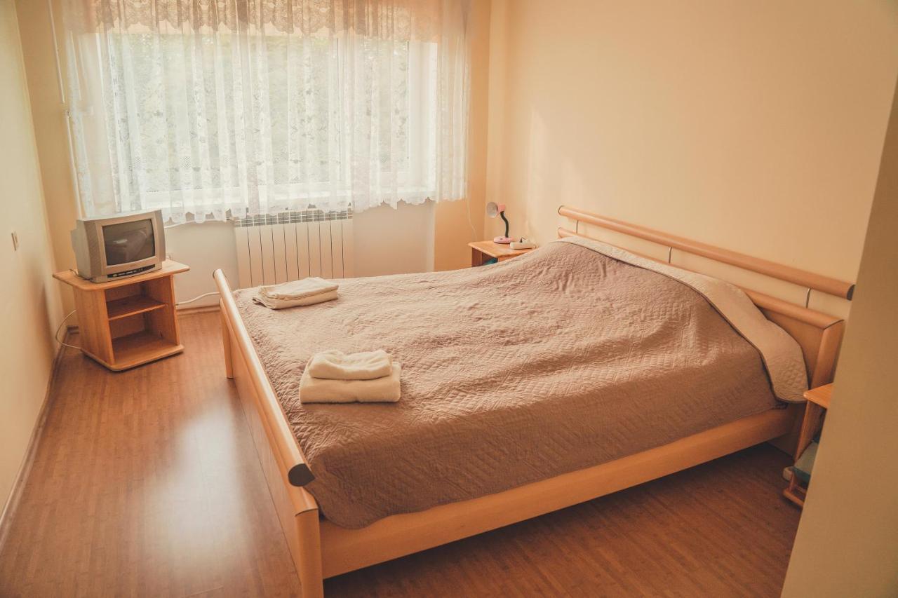 Hostel Nele Jõhvi Εξωτερικό φωτογραφία